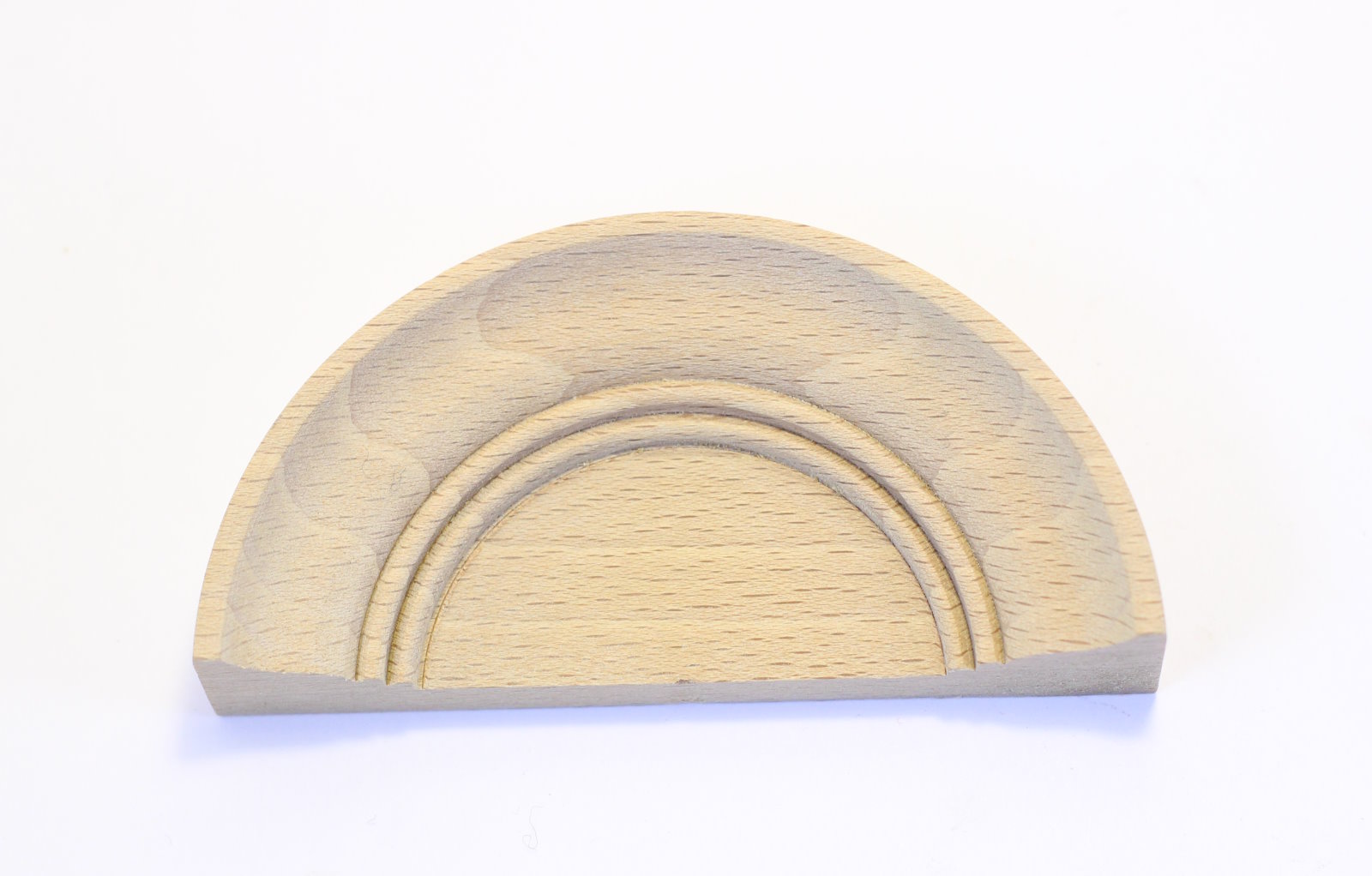 AUSLAUF-Artikel!!!  kleiner Muschel-Aufsatz aus Buche, Maß: Ø 90mm Art 7025